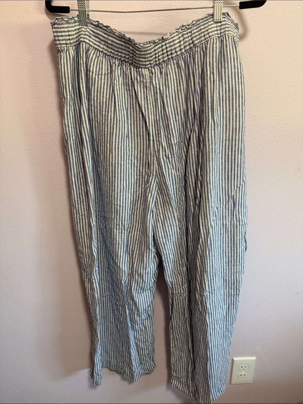 Lane Bryant Blue and White Vertical Stripe Pull on Wide Leg Pants Linen Blend - Picture 8 of 8